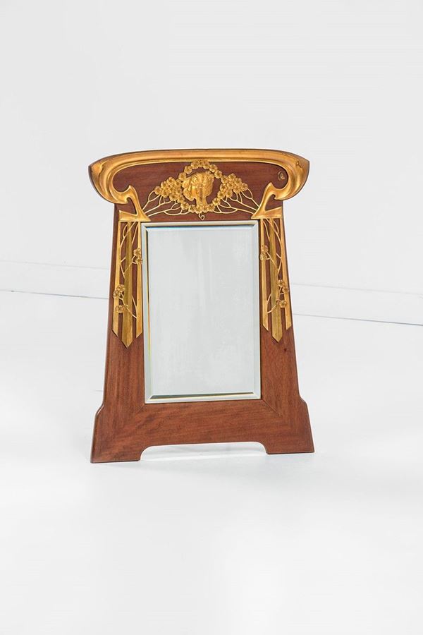 Specchiera da appoggio di form  - Asta Antiquariato - Incanto Casa d'Aste e Galleria