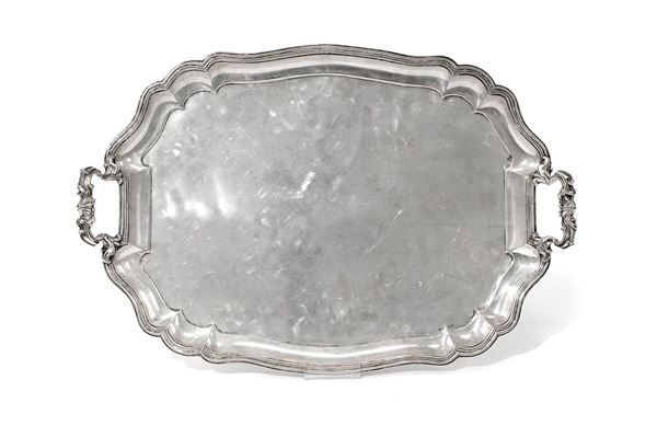 Grande vassoio in argento, man  - Asta Antiquariato - Incanto Casa d'Aste e Galleria