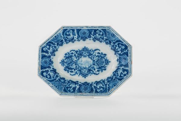 Grande piatto in maiolica di f