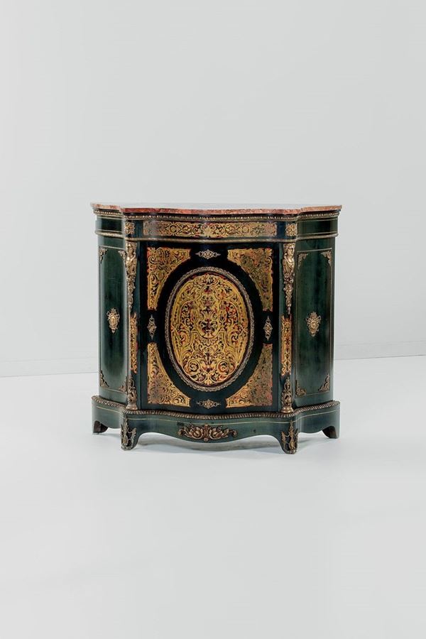 Credenza di forma mossa ad un&#39;