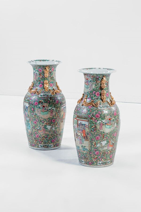 Coppia di vasi in porcellana d  - Asta Antiquariato - Incanto Casa d'Aste e Galleria