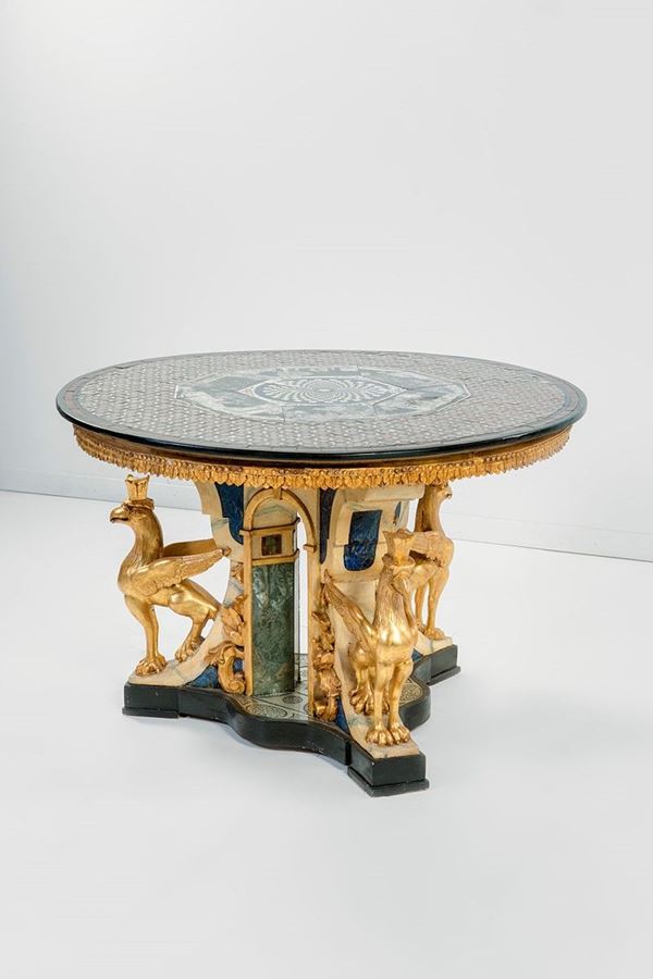 Raro tavolo da centro di forma  - Asta Antiquariato - Incanto Casa d'Aste e Galleria