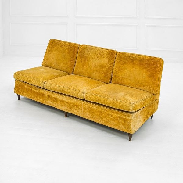 Divano
Legno tornito, velluto  - Auction Design - Incanto Casa d'Aste e Galleria