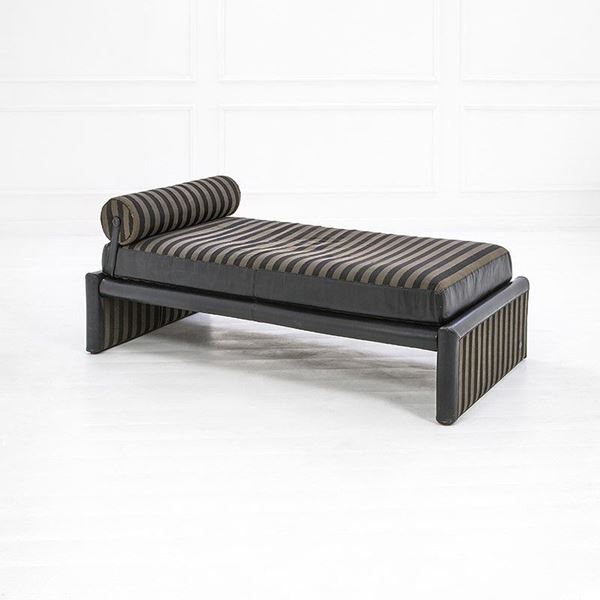 Fendi - Day bed
Legno, tessuto.
Prod