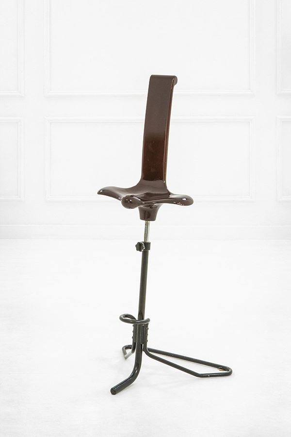 Claudio Salocchi : Sgabello mod. Appoggio
Metall  - Auction Design - Incanto Casa d'Aste e Galleria