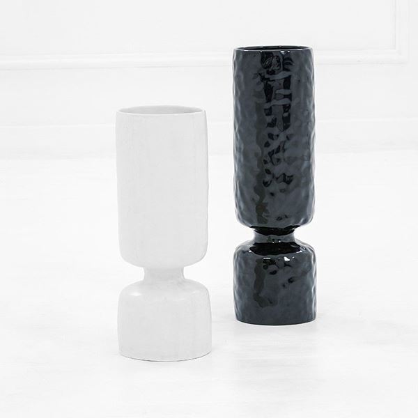 Pompeo Pianezzola : Due vasi
Ceramica smaltata lu  - Auction Design - Incanto Casa d'Aste e Galleria