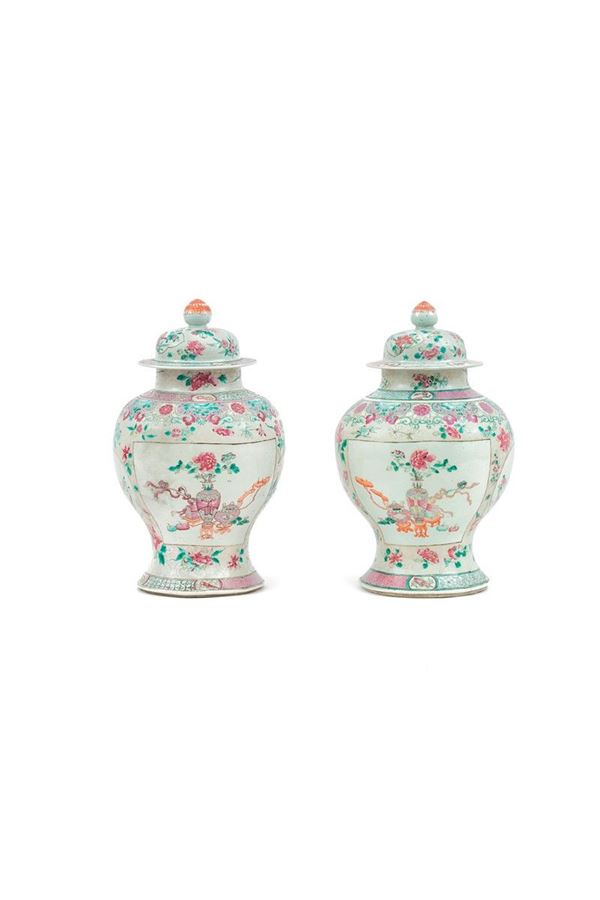 Coppia di potiches in porcella  - Asta Antiquariato - Incanto Casa d'Aste e Galleria