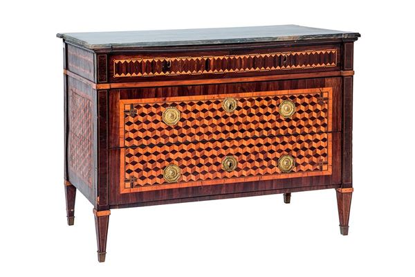 Com&#242; in legno impiallacciato e  - Asta Antiquariato - Incanto Casa d'Aste e Galleria