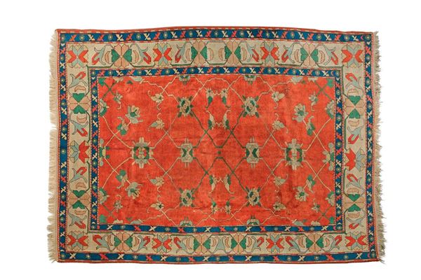 Tappeto decorato a motivi geom  - Asta Antiquariato - Incanto Casa d'Aste e Galleria