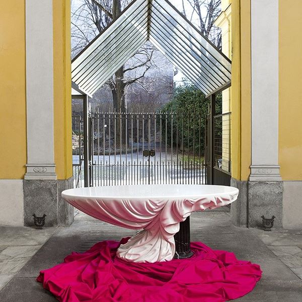 Nanda Vigo - Monumentale tavolo scultura
M