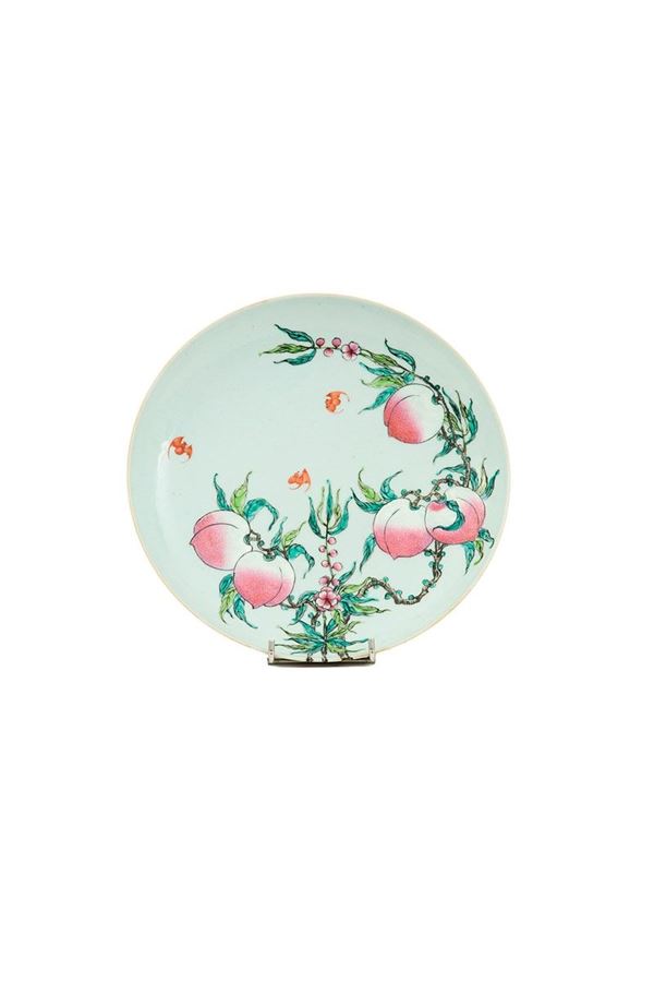 Piatto in porcellana dipinta i  - Auction Antiquariato - Incanto Casa d'Aste e Galleria