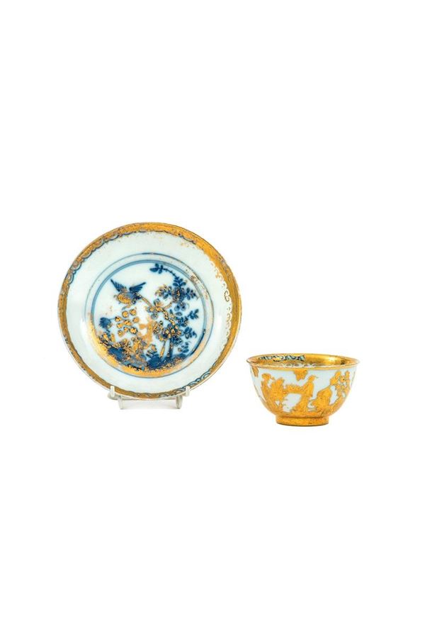 Tazzina con piattino in porcel  - Auction Antiquariato - Incanto Casa d'Aste e Galleria