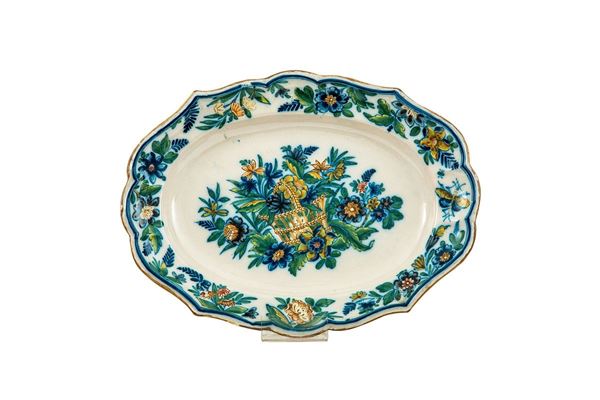 Grande ed importante piatto di  - Auction Antiquariato - Incanto Casa d'Aste e Galleria