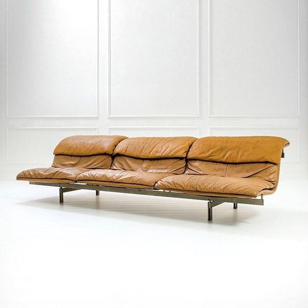 Giovanni Offredi : Divano mod. Wave
Acciaio sati  - Asta Design Vol I e II - Incanto Casa d'Aste e Galleria