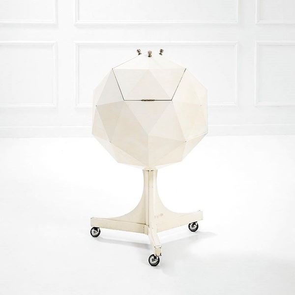 Mobile bar
Legno laccato, met  - Asta Design Vol I e II - Incanto Casa d'Aste e Galleria