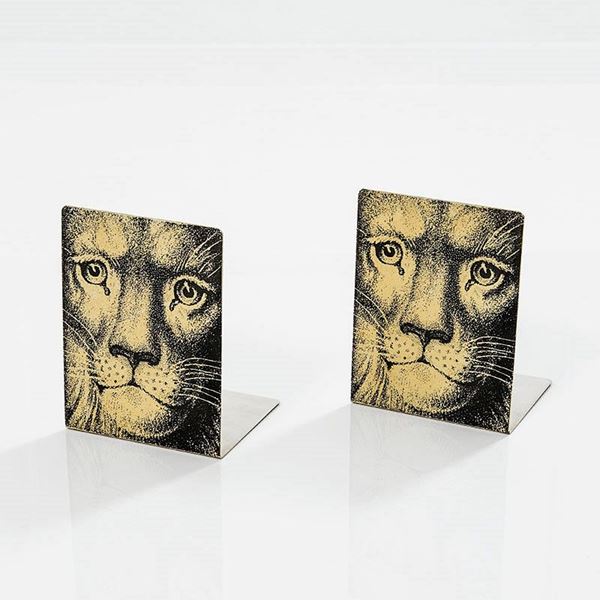 Piero Fornasetti : Due fermalibri mod. Leone
Met  - Auction Design Vol I e II - Incanto Casa d'Aste e Galleria