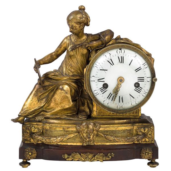 Orologio in bronzo con l&#39;alleg