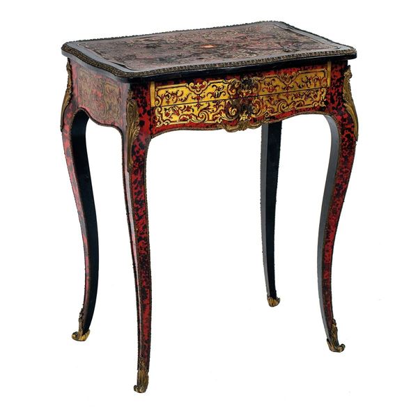 Tavolino da lavoro da centro i  - Auction Antiquariato - Incanto Casa d'Aste e Galleria