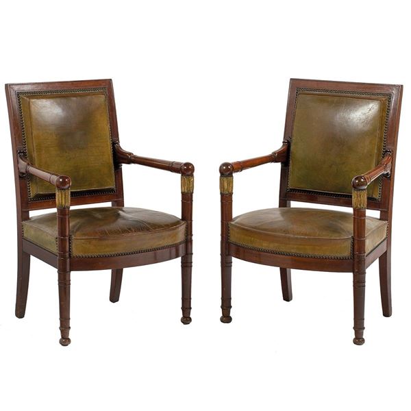 Coppia di poltrone in noce, ga  - Auction Antiquariato - Incanto Casa d'Aste e Galleria