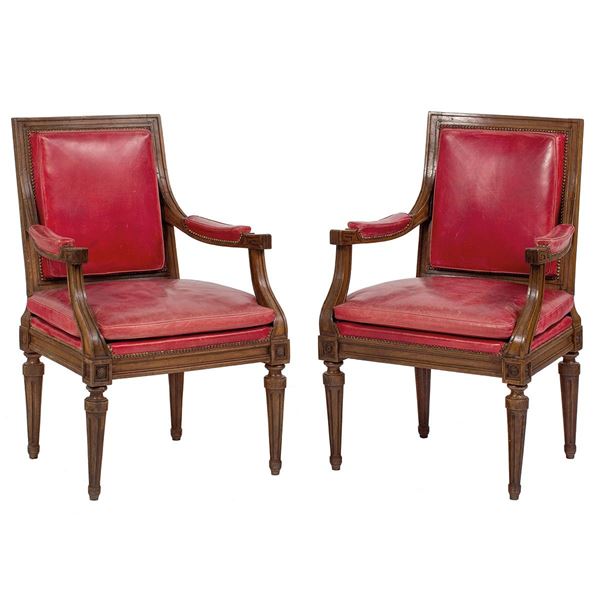 Coppia di poltrone in noce, ga  - Auction Antiquariato - Incanto Casa d'Aste e Galleria
