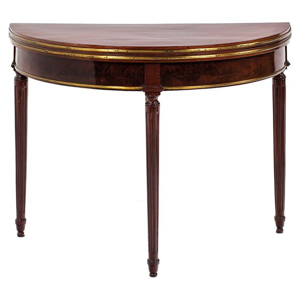 Tavolino da gioco in mogano, p  - Auction Antiquariato - Incanto Casa d'Aste e Galleria