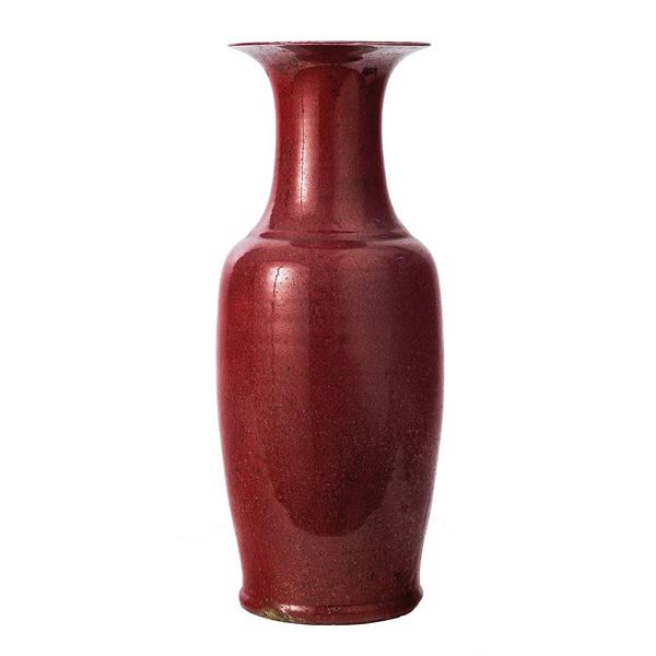 Vaso in porcellana a &quot;sangue d