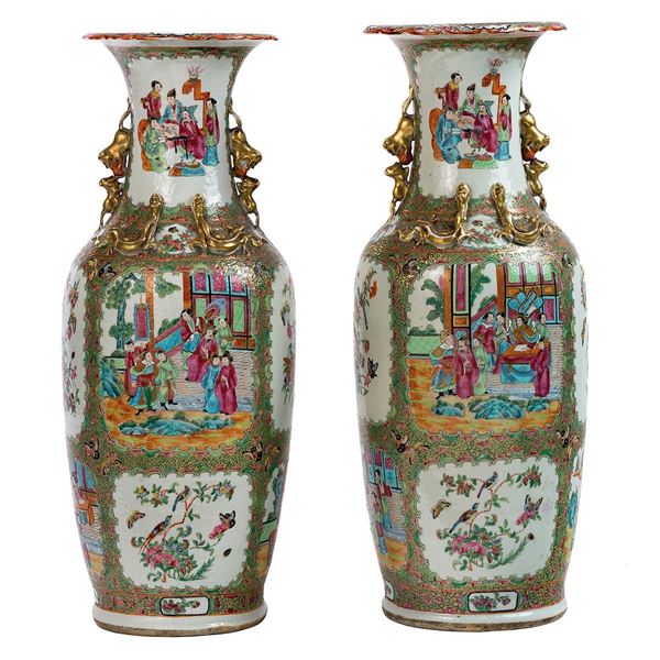 Coppia di vasi in porcellana d  - Asta Antiquariato - Incanto Casa d'Aste e Galleria