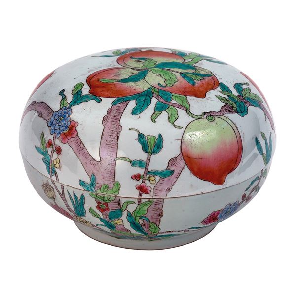 Scatola di forma rotonda in po  - Auction Antiquariato - Incanto Casa d'Aste e Galleria