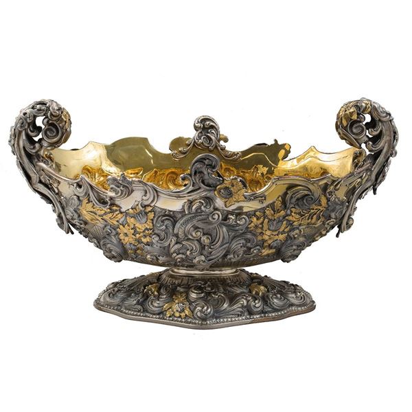 Grande coppa centrotavola in a  - Auction Antiquariato - Incanto Casa d'Aste e Galleria