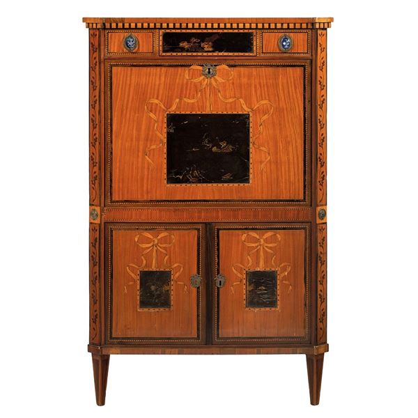 Secr&#233;taire impiallacciato in s  - Auction Antiquariato - Incanto Casa d'Aste e Galleria