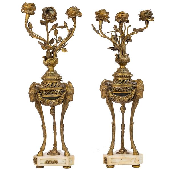 Coppia di candelieri a tre fia  - Asta Antiquariato - Incanto Casa d'Aste e Galleria