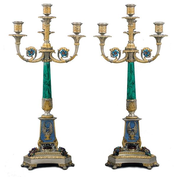 Coppia di grandi candelieri a   - Auction Antiquariato - Incanto Casa d'Aste e Galleria