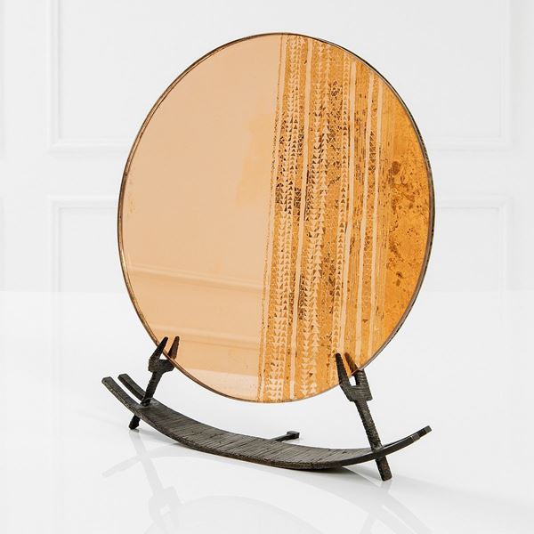 Lorenzo Burchiellaro : Raro specchio da tavolo
Metal  - Auction Design - Incanto Casa d'Aste e Galleria