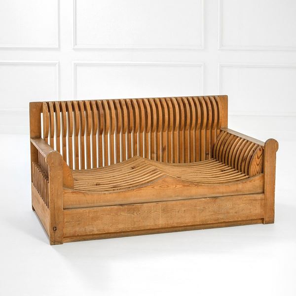 Mario Ceroli : Divano
Pino di Russia grezzo.  - Auction Design - Incanto Casa d'Aste e Galleria