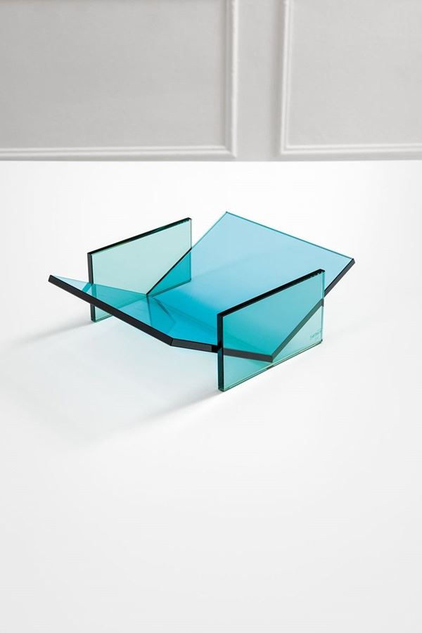 Ettore Sottsass : Centrotavola mod. Celeste 
Cr  - Asta Spring Design - Incanto Casa d'Aste e Galleria