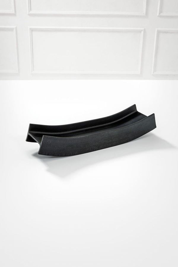 Enzo Mari : Vassoio Putrella 
Acciaio. 
  - Asta Spring Design - Incanto Casa d'Aste e Galleria