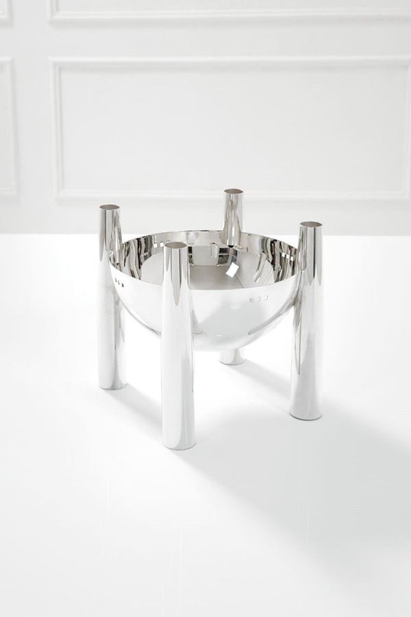 Charles Rennie Mackintosh : Coppa Willow 
Lega di metallo  - Asta Spring Design - Incanto Casa d'Aste e Galleria