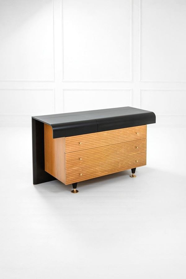 Pierre Cardin : Cassettiera 
Legno, ottone. 
  - Asta Spring Design - Incanto Casa d'Aste e Galleria