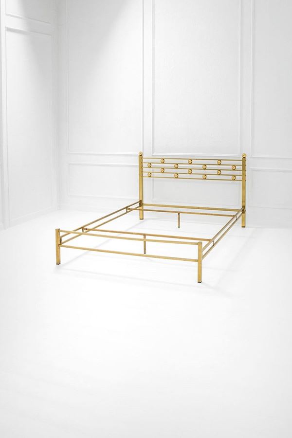 Luciano Frigerio : Letto matrimoniale
Ottone. 
  - Asta Spring Design - Incanto Casa d'Aste e Galleria
