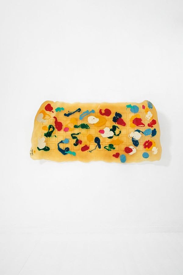 Gaetano Pesce : Pannello
Resina policroma.
P  - Auction Spring Design - Incanto Casa d'Aste e Galleria