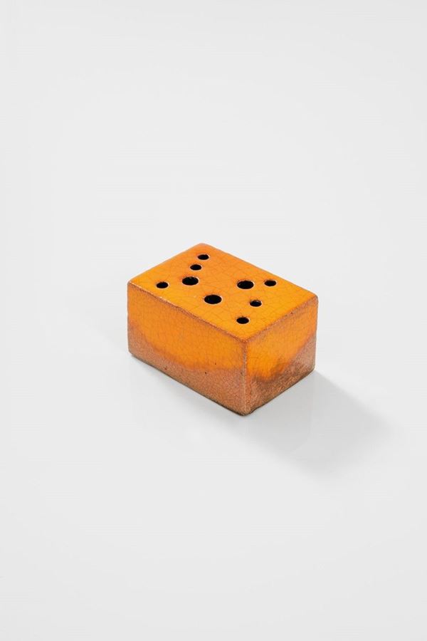 Renato Bassoli : Scultura della serie Sassi 
C  - Asta Spring Design - Incanto Casa d'Aste e Galleria