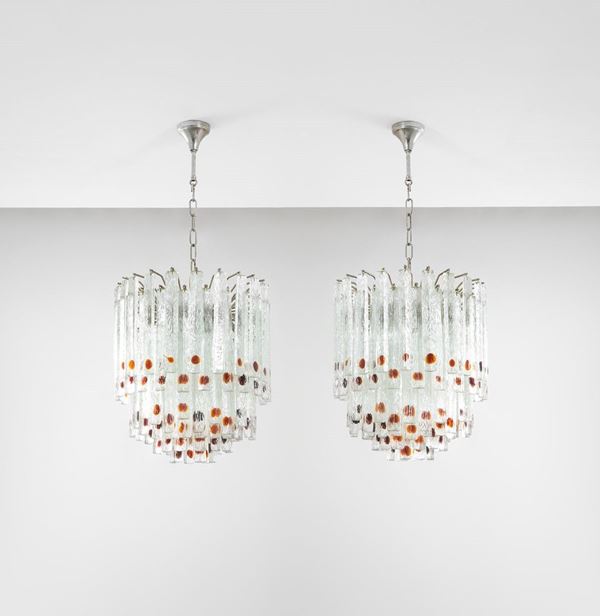 Toni Zuccheri : Due lampadari
Vetro di Murano  - Asta Spring Design - Incanto Casa d'Aste e Galleria