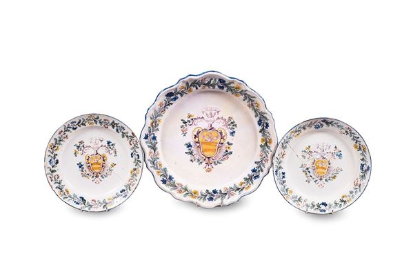 Sei piatti e un piatto grande   - Asta Antiquariato - Incanto Casa d'Aste e Galleria