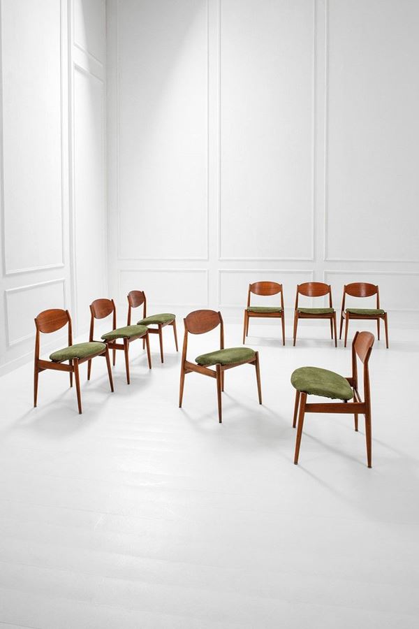 I.S.A. : Otto sedie
Legno, pelle. 
Pr  - Asta Spring Design - Incanto Casa d'Aste e Galleria
