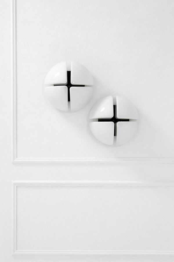 Giorgio De Ferrari : Due lampade da parete della se  - Asta Spring Design - Incanto Casa d'Aste e Galleria