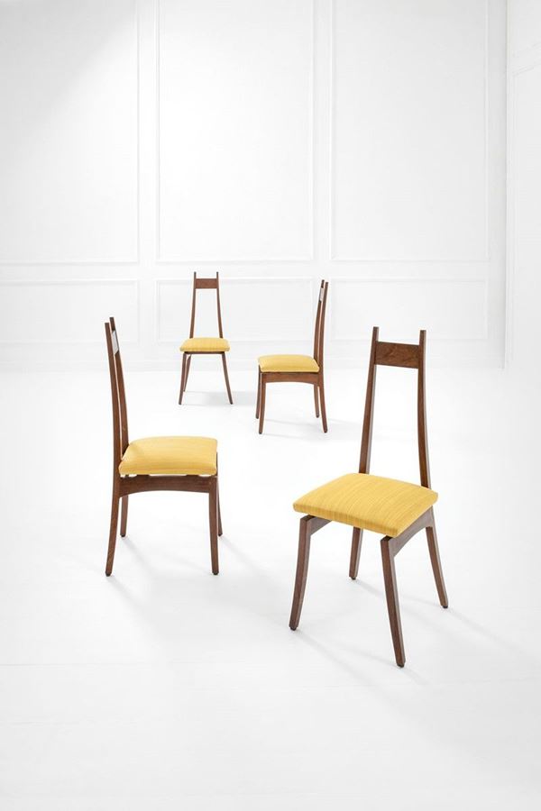 Angelo Mangiarotti : Quattro sedie 
Legno, tessuto  - Asta Spring Design - Incanto Casa d'Aste e Galleria