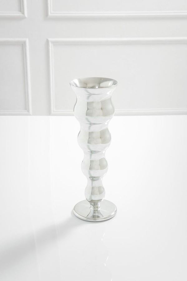 Alessandro Mendini : Vaso Alisso
Alluminio tornito  - Asta Spring Design - Incanto Casa d'Aste e Galleria