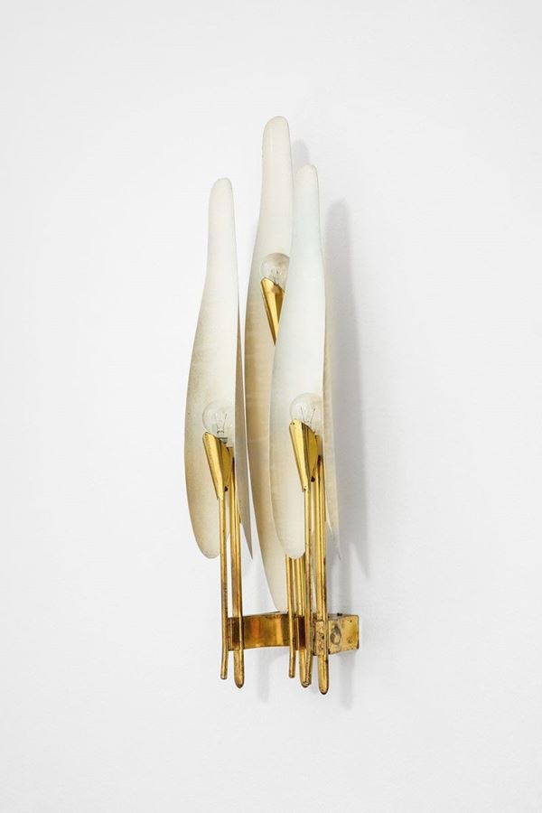 Fontana Arte : Lampada da parete mod. Dahlia
  - Asta Spring Design - Incanto Casa d'Aste e Galleria