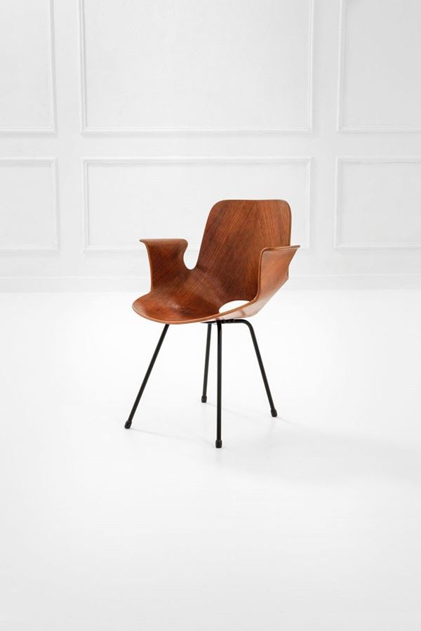 Vittorio Nobili : Poltroncina mod. Medea 
Compe  - Asta Spring Design - Incanto Casa d'Aste e Galleria