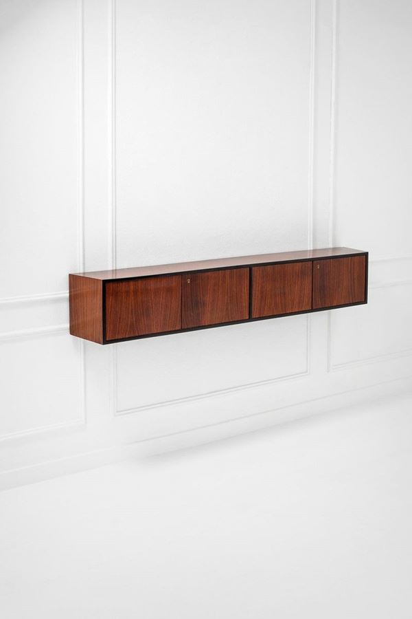 Grande mobile pensile
Legno.
  - Auction Spring Design - Incanto Casa d'Aste e Galleria